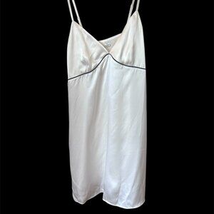 Alo Yoga courchevel silk slip dress - ivory/black in small